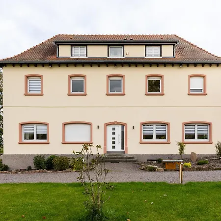 La Perle D'alsace Alojamento de Acomodação e Pequeno-almoço 3*